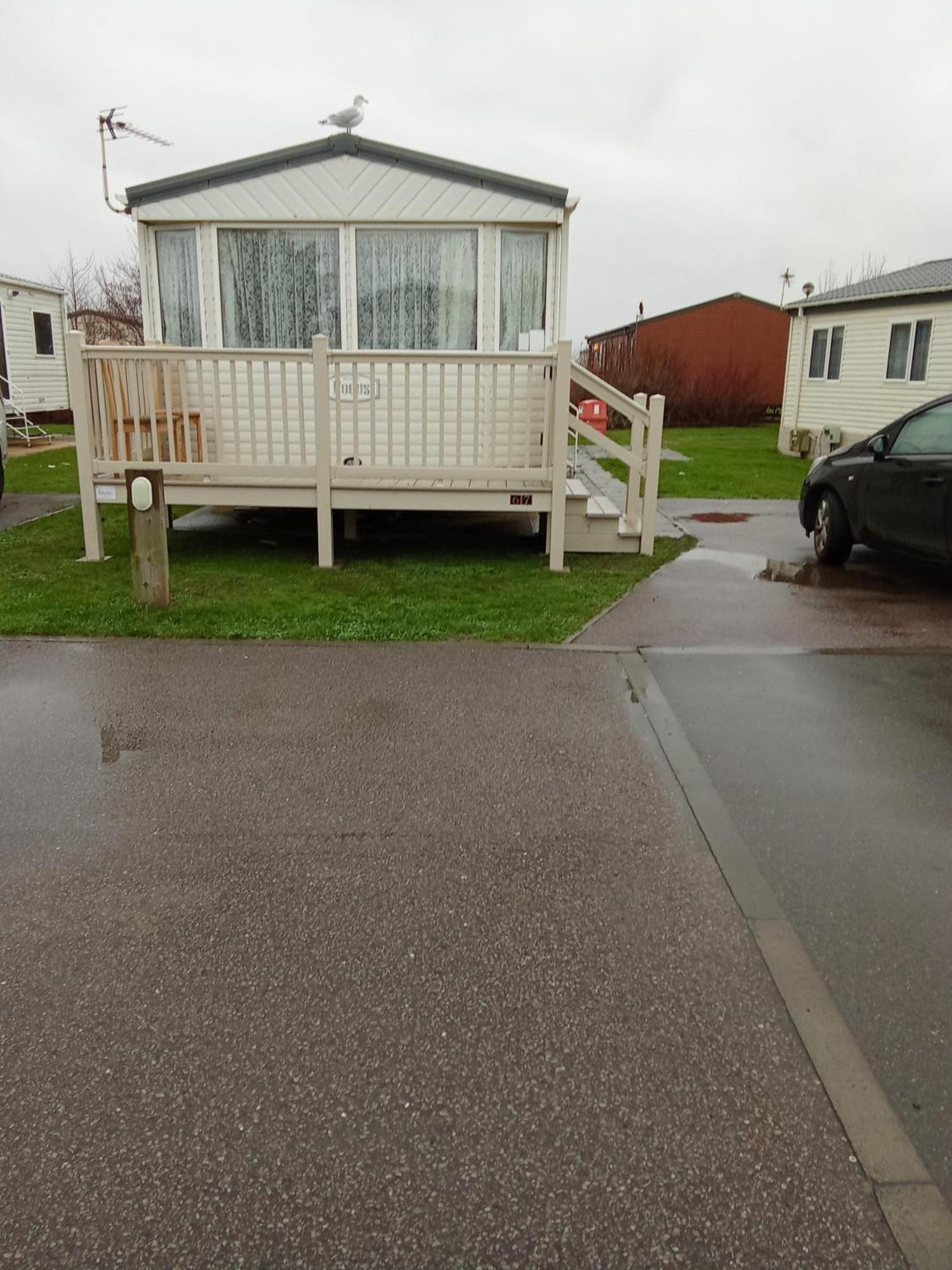 Cozy Camber Caravan 3 Bedroom Retreat With Decking Rye Eksteriør bilde