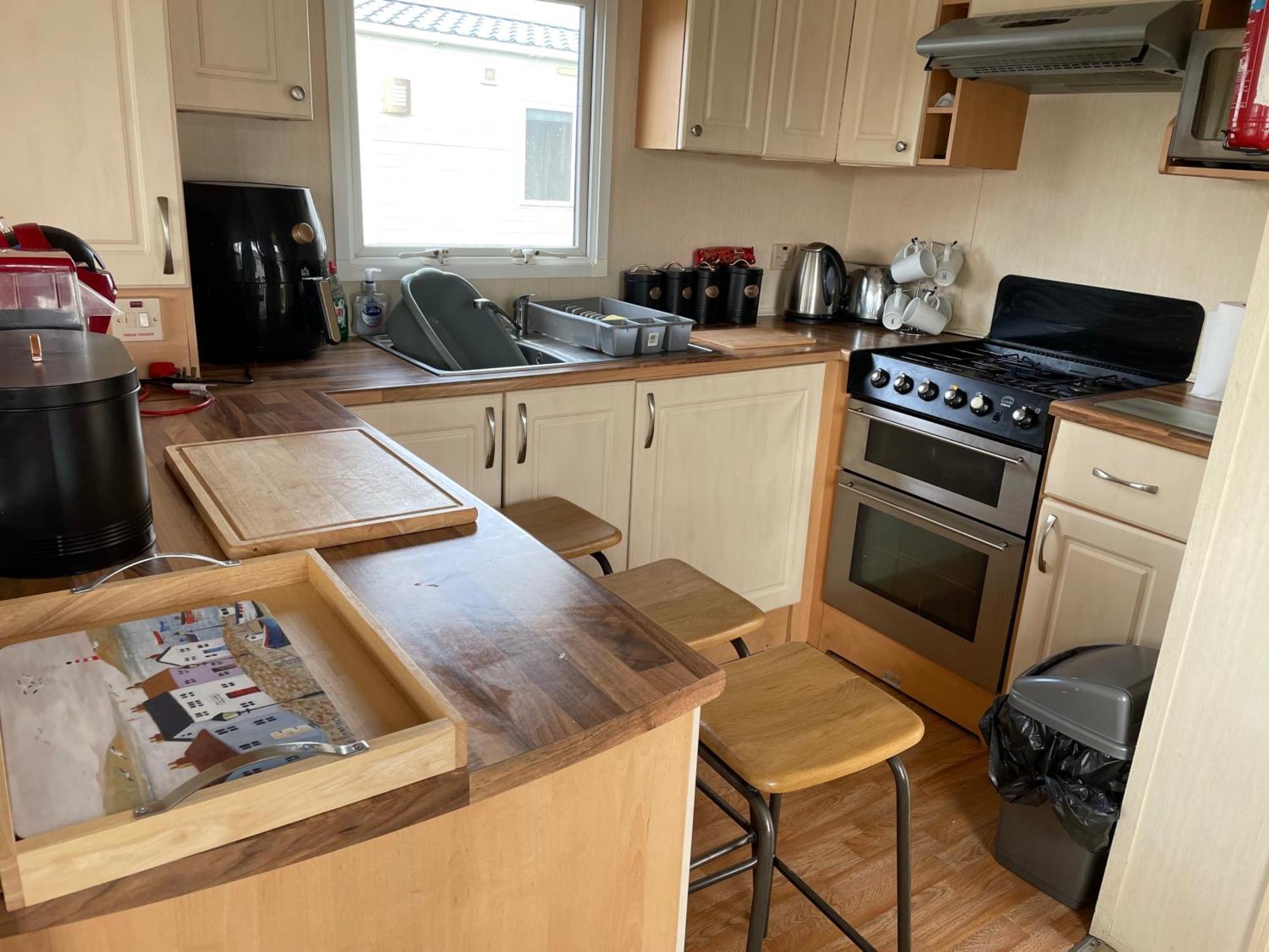 Cozy Camber Caravan 3 Bedroom Retreat With Decking Rye Eksteriør bilde