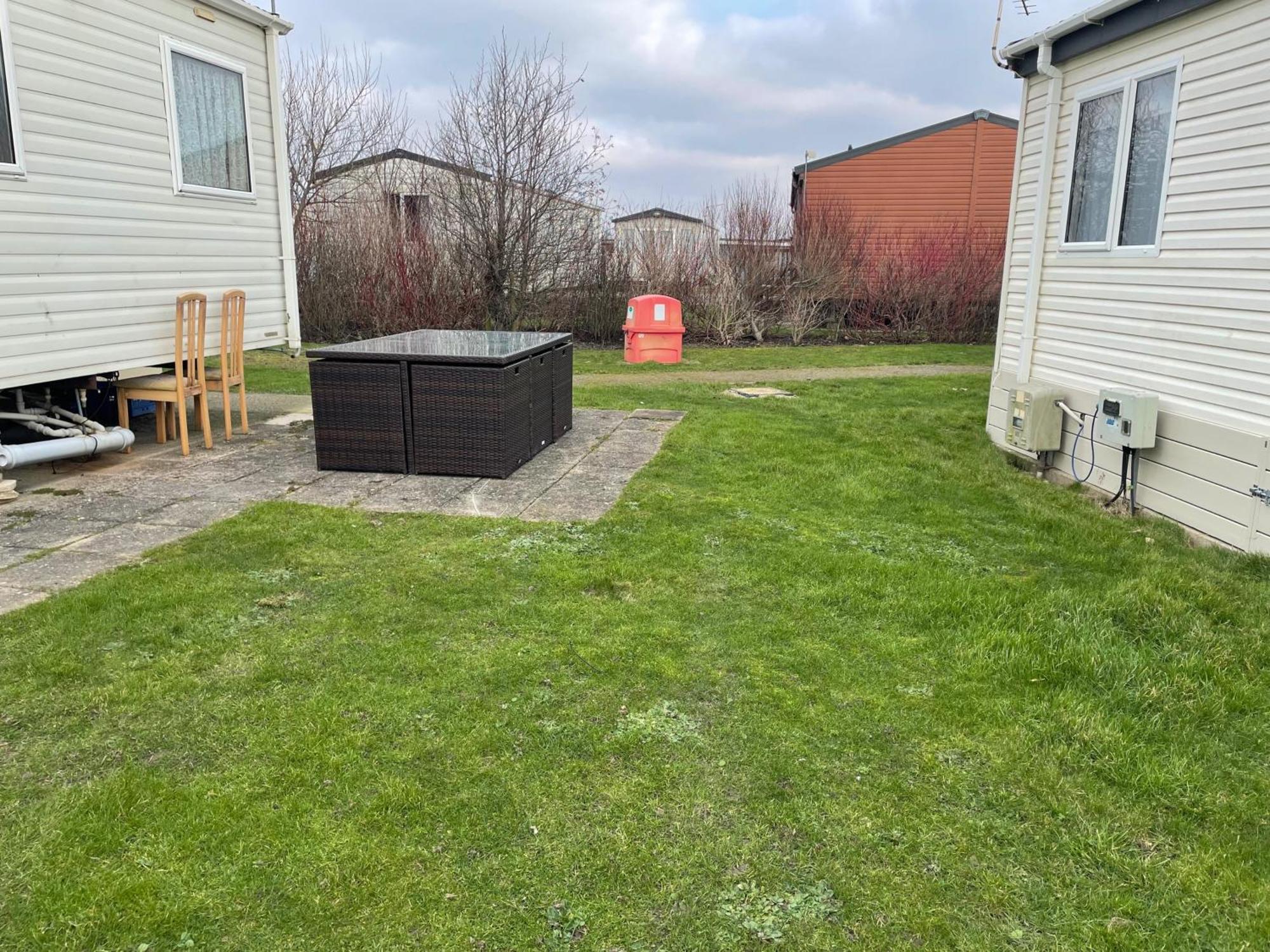Cozy Camber Caravan 3 Bedroom Retreat With Decking Rye Eksteriør bilde